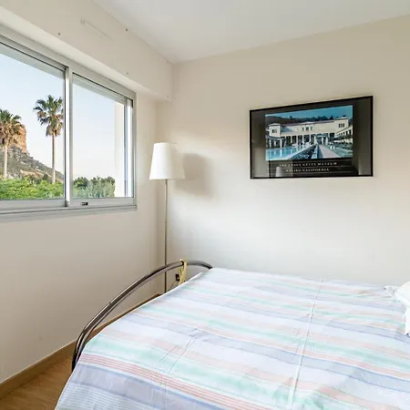 Apartment L'anglet Par Dodo-a-cassis Cassis